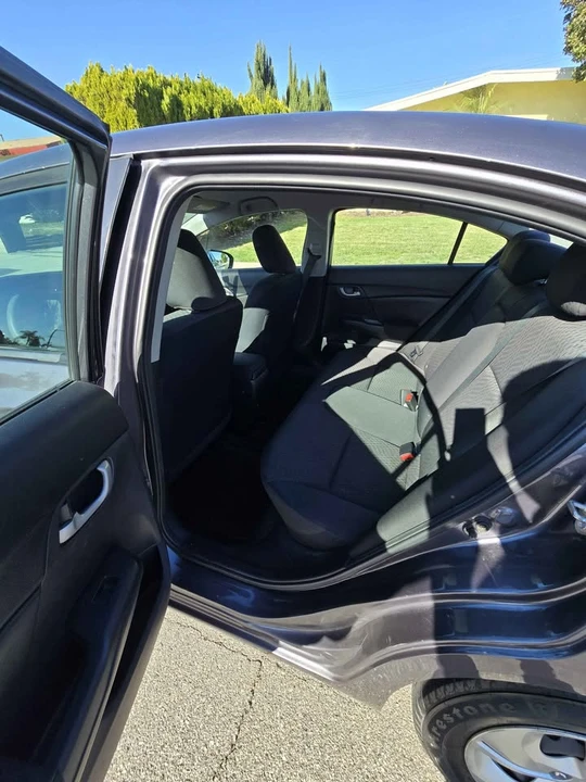 2014 Honda Civic 9th Gen - Image 5 of 7