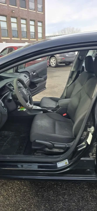 2014 Honda Civic 9th Gen - Image 14 of 19