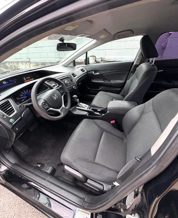 2014 Honda Civic 9th Gen - Image 4 of 7