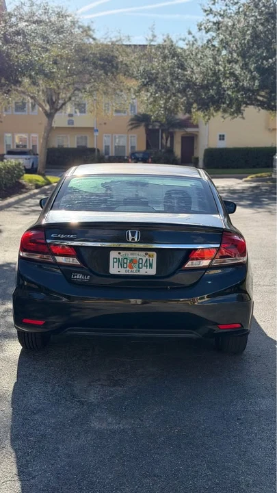 2014 Honda Civic 9th Gen - Image 4 of 11