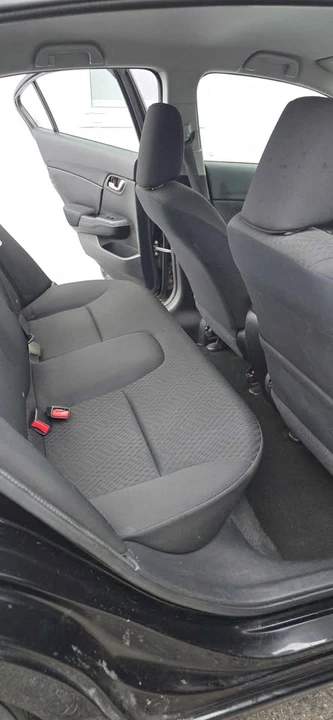 2014 Honda Civic 9th Gen - Image 13 of 17