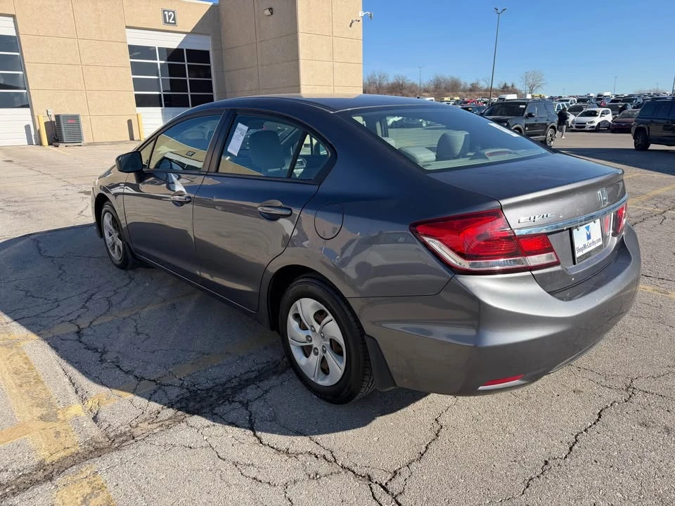 2014 Honda Civic 9th Gen - Image 3 of 9