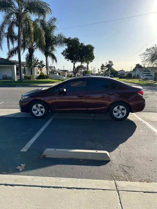 2014 Honda Civic 9th Gen - Image 6 of 14