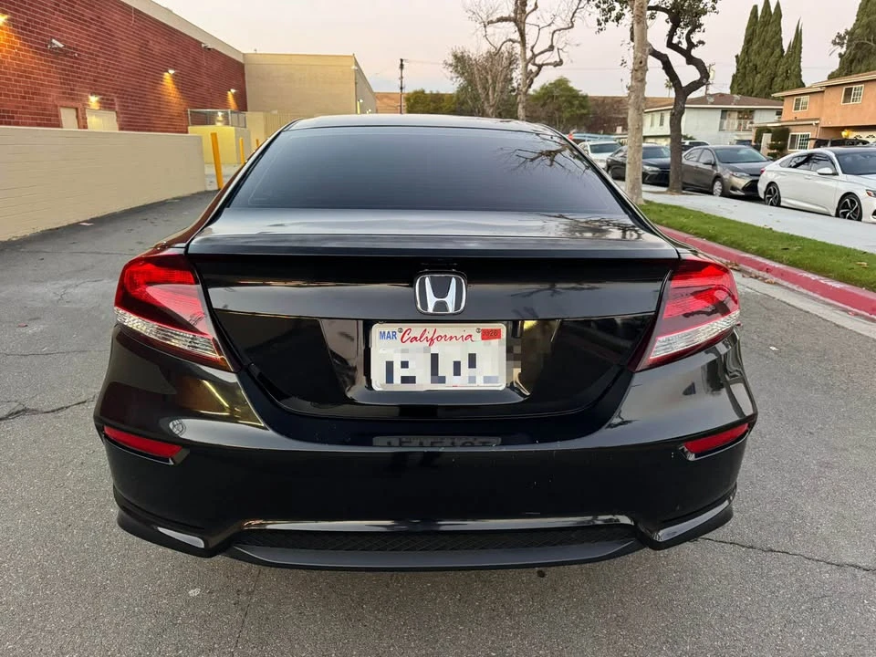 2014 Honda Civic 9th Gen - Image 6 of 11