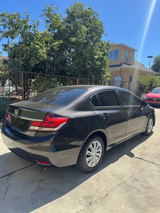 2014 Honda Civic 9th Gen - Image 6 of 11