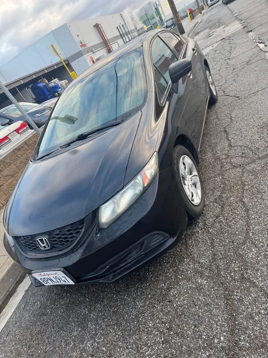2014 Honda Civic 9th Gen - Image 2 of 5