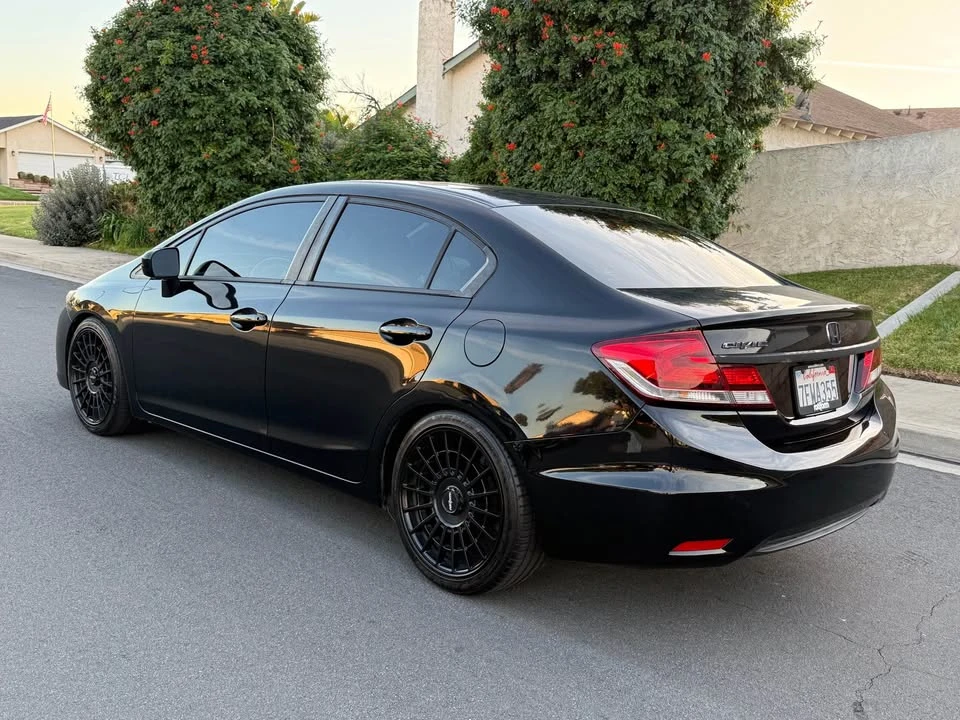 2014 Honda Civic 9th Gen - Image 4 of 14