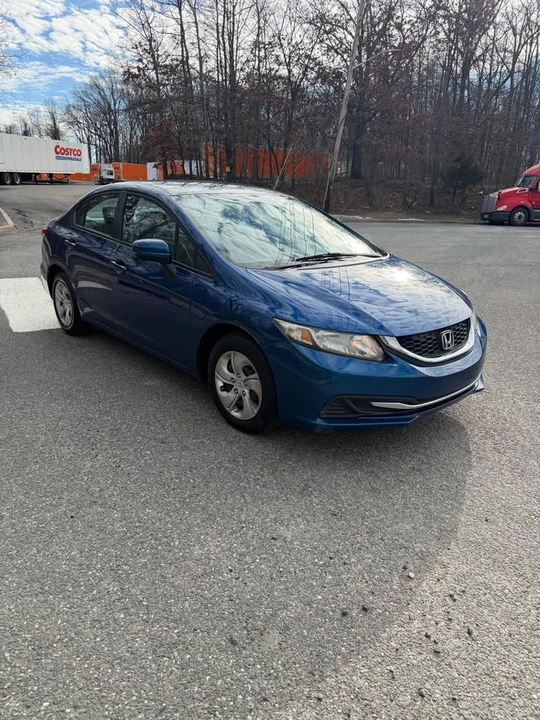 2014 Honda Civic 9th Gen - Image 2 of 13