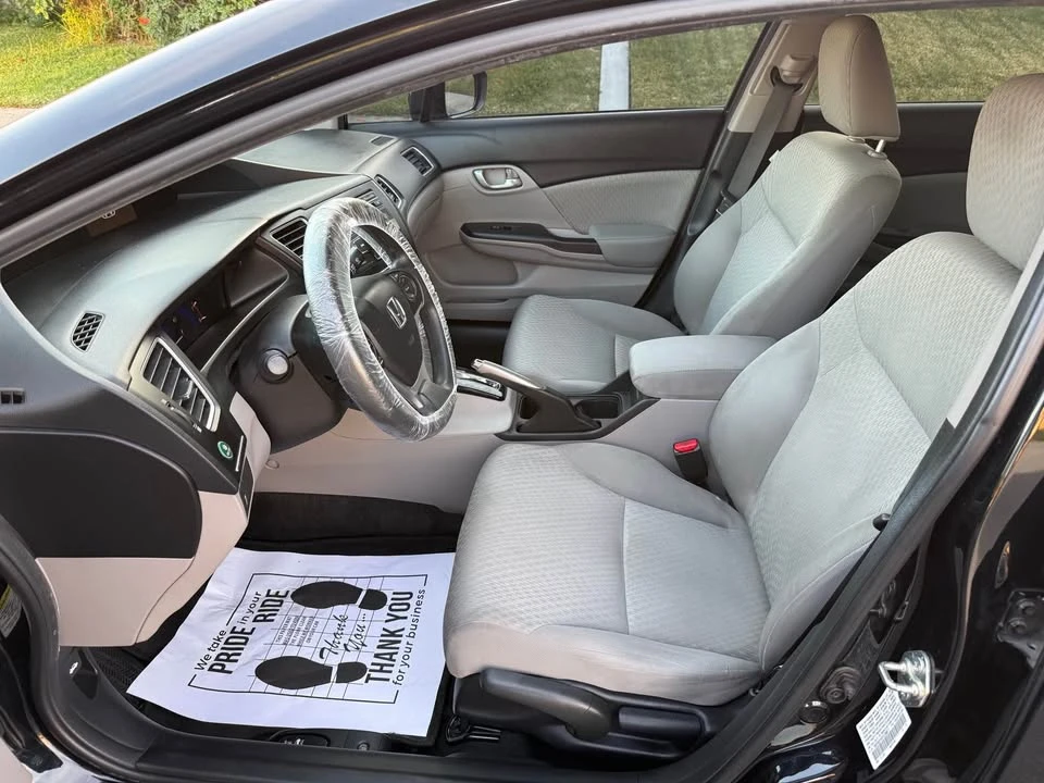 2014 Honda Civic 9th Gen - Image 10 of 14