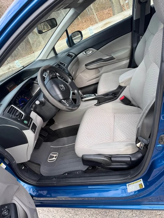 2014 Honda Civic 9th Gen - Image 7 of 13