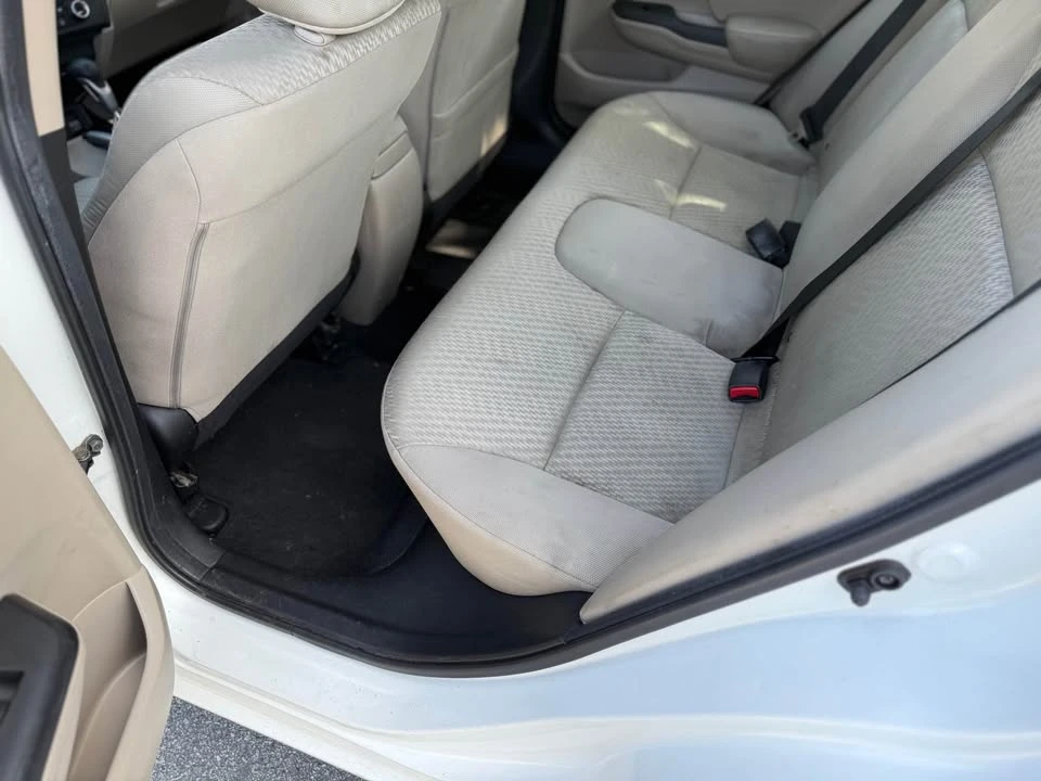 2014 Honda Civic 9th Gen - Image 15 of 20