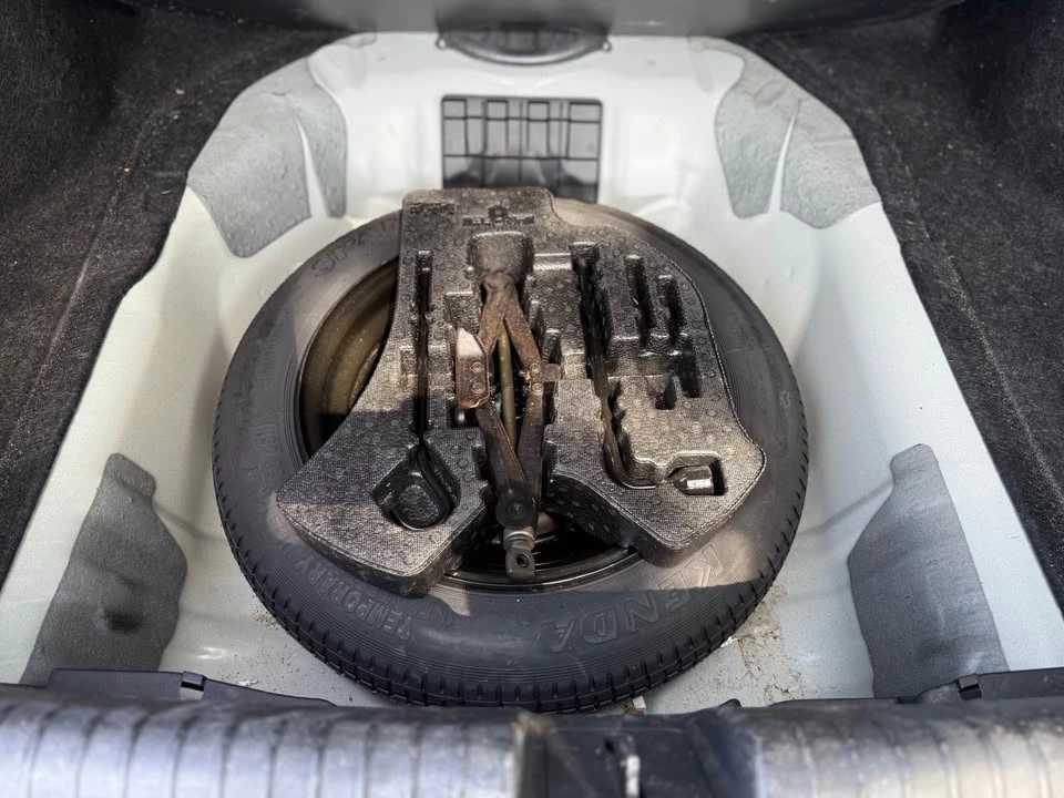 2014 Honda Civic 9th Gen - Image 12 of 20