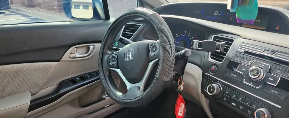2014 Honda Civic 9th Gen - Image 6 of 14