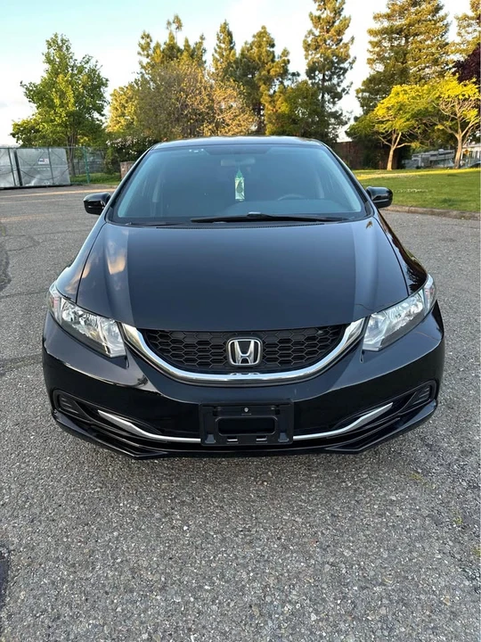 2014 Honda Civic 9th Gen - Image 3 of 16