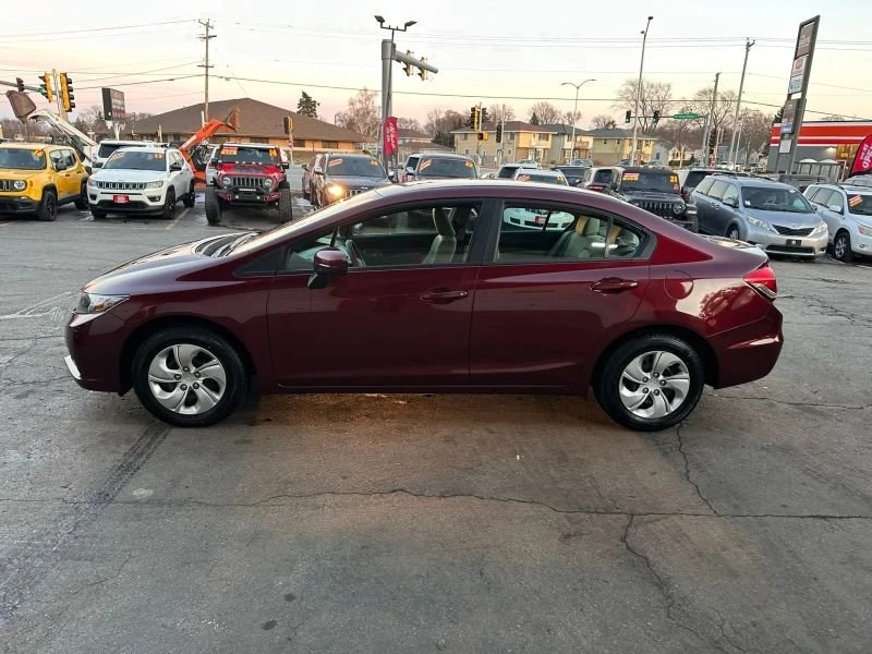 2014 Honda Civic 9th Gen - Image 7 of 19