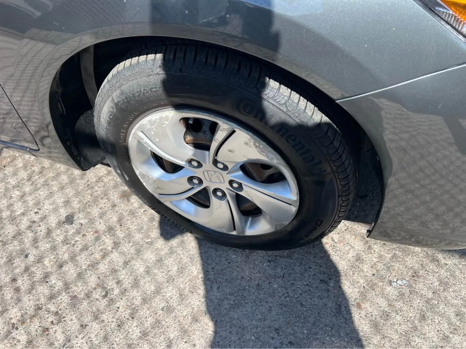 2014 Honda Civic 9th Gen - Image 19 of 19
