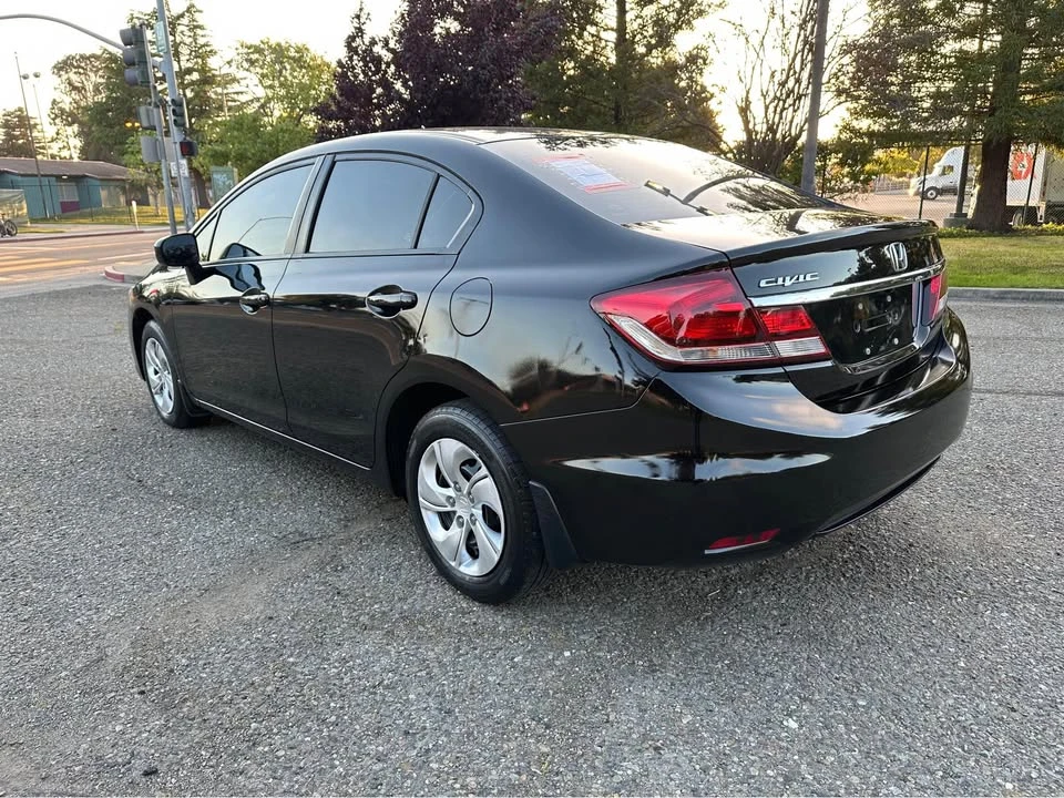 2014 Honda Civic 9th Gen - Image 6 of 16