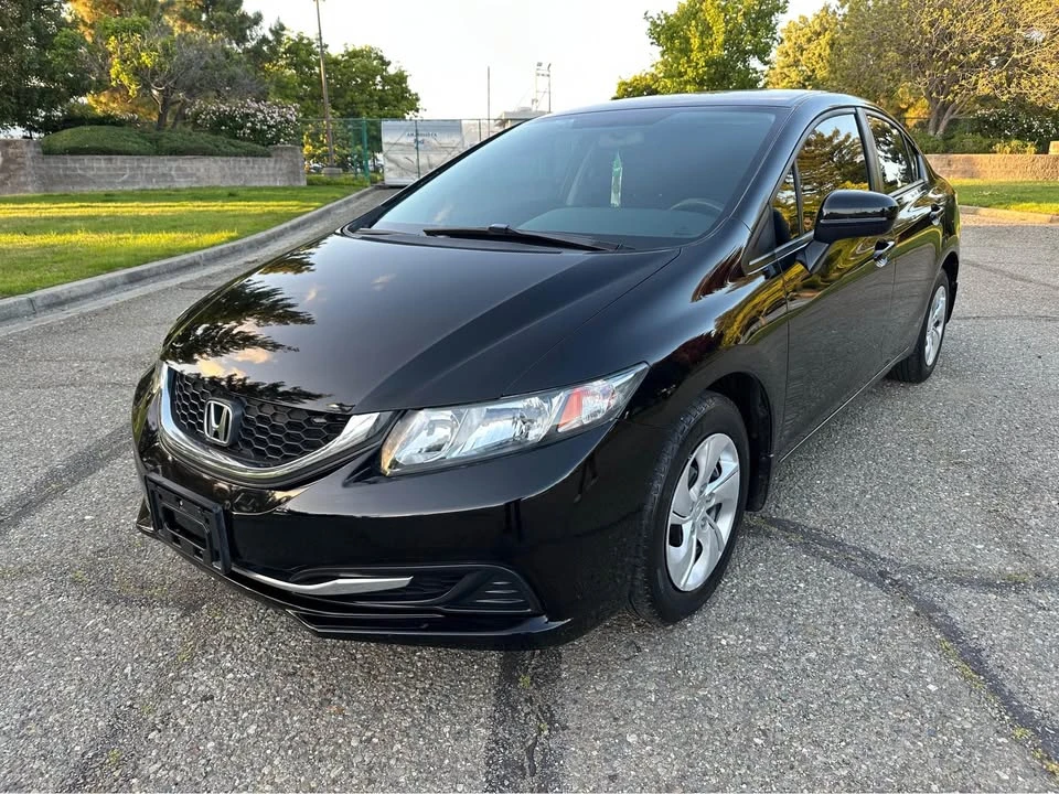 2014 Honda Civic 9th Gen - Image 4 of 16