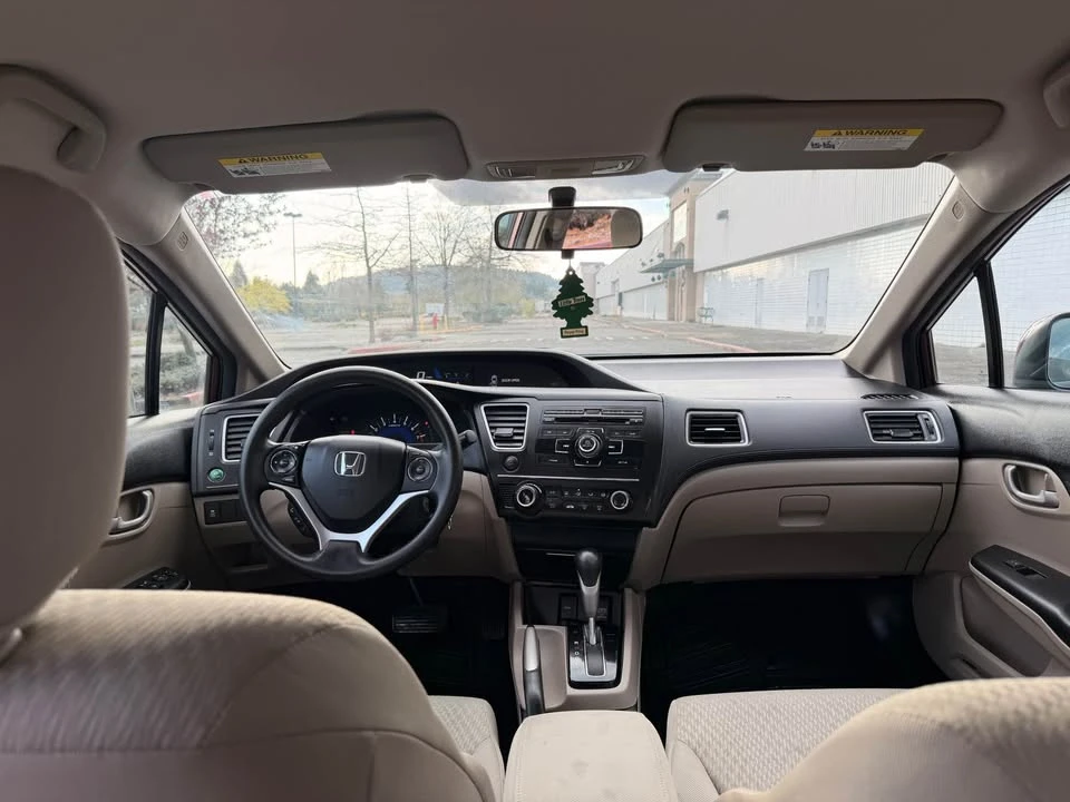 2014 Honda Civic 9th Gen - Image 6 of 10