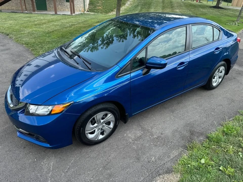 2014 Honda Civic 9th Gen - Image 2 of 19