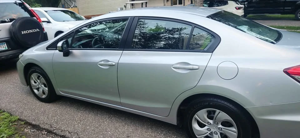 2014 Honda Civic 9th Gen - Image 3 of 10