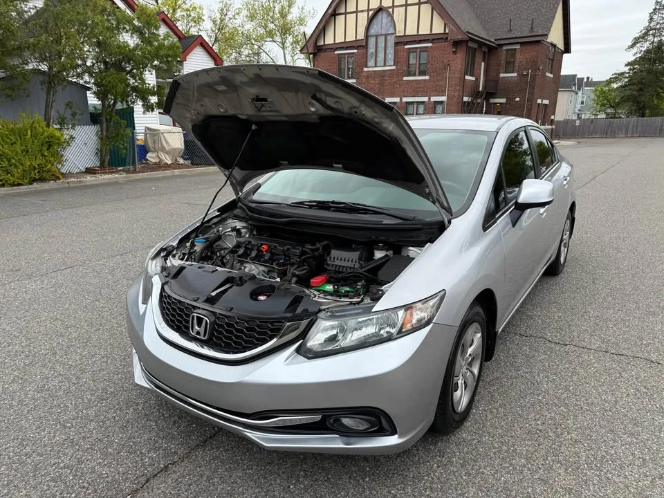 2014 Honda Civic 9th Gen - Image 11 of 12