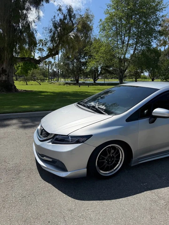2014 Honda Civic 9th Gen - Image 8 of 20