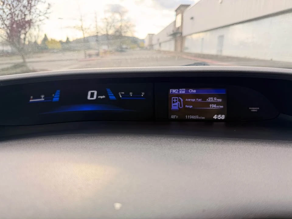 2014 Honda Civic 9th Gen - Image 9 of 10