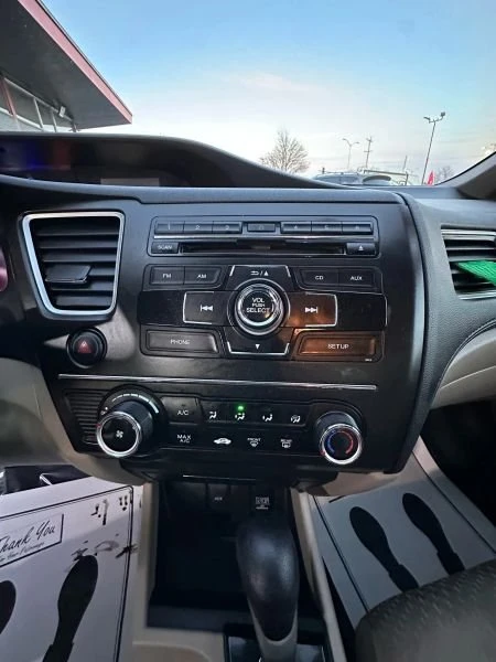 2014 Honda Civic 9th Gen - Image 17 of 19
