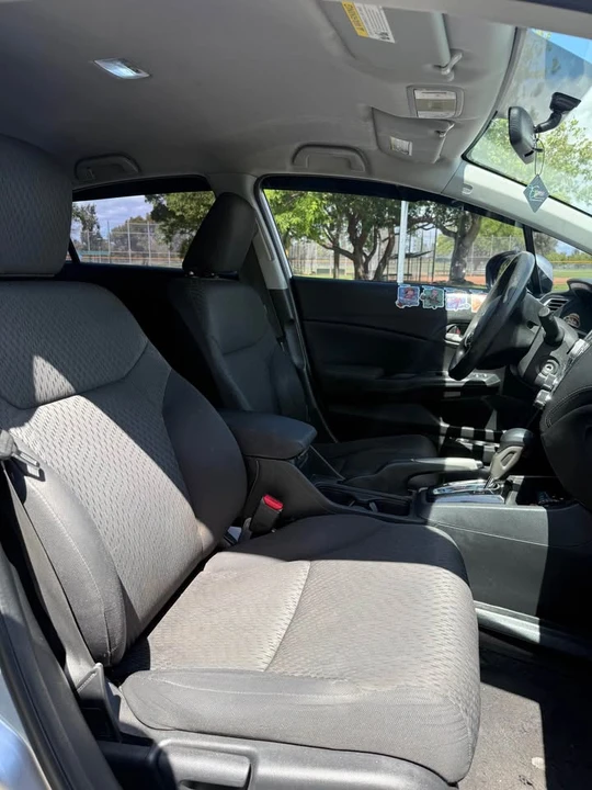 2014 Honda Civic 9th Gen - Image 15 of 20