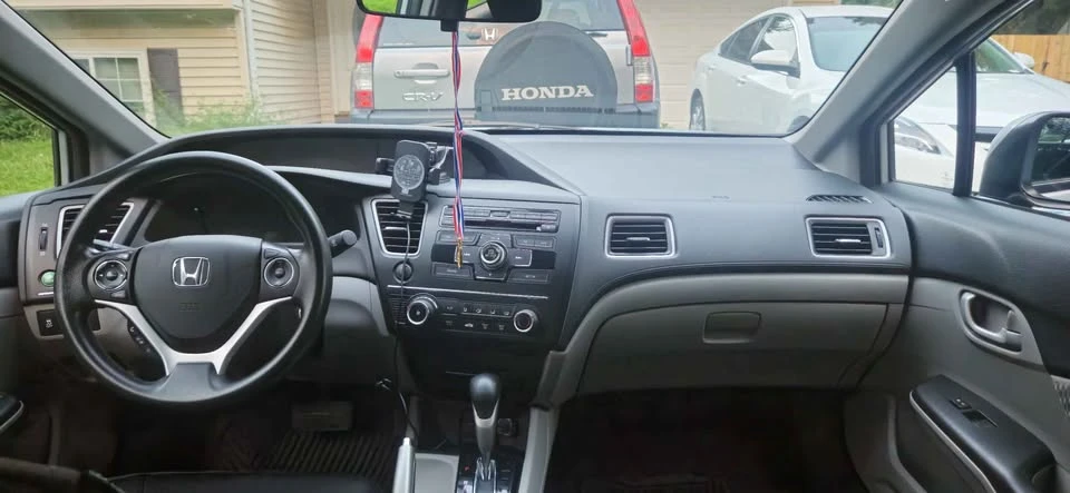 2014 Honda Civic 9th Gen - Image 7 of 10