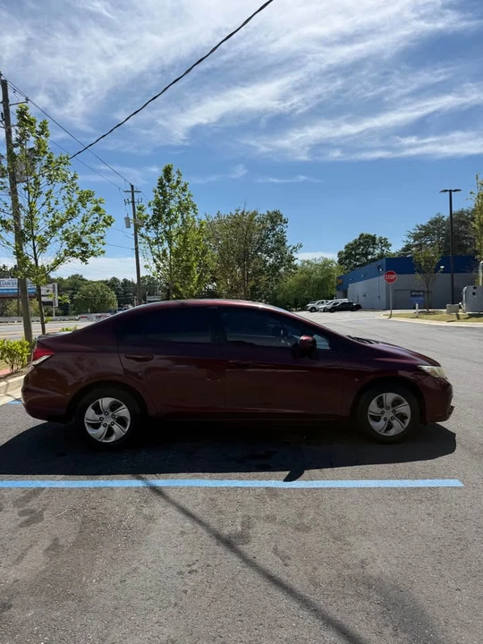 2014 Honda Civic 9th Gen - Image 8 of 20