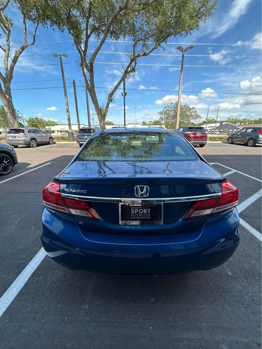 2014 Honda Civic 9th Gen - Image 9 of 12