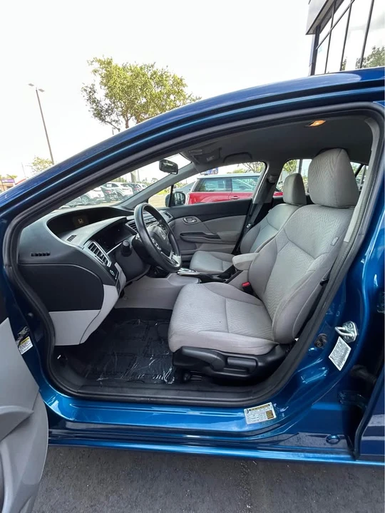 2014 Honda Civic 9th Gen - Image 5 of 12
