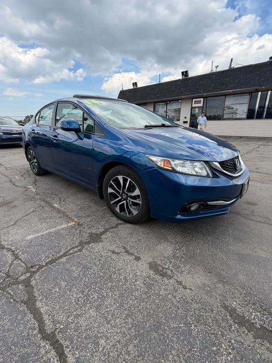 2014 Honda Civic 9th Gen - Image 3 of 12