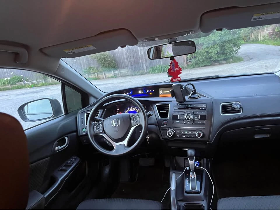 2014 Honda Civic 9th Gen - Image 2 of 15