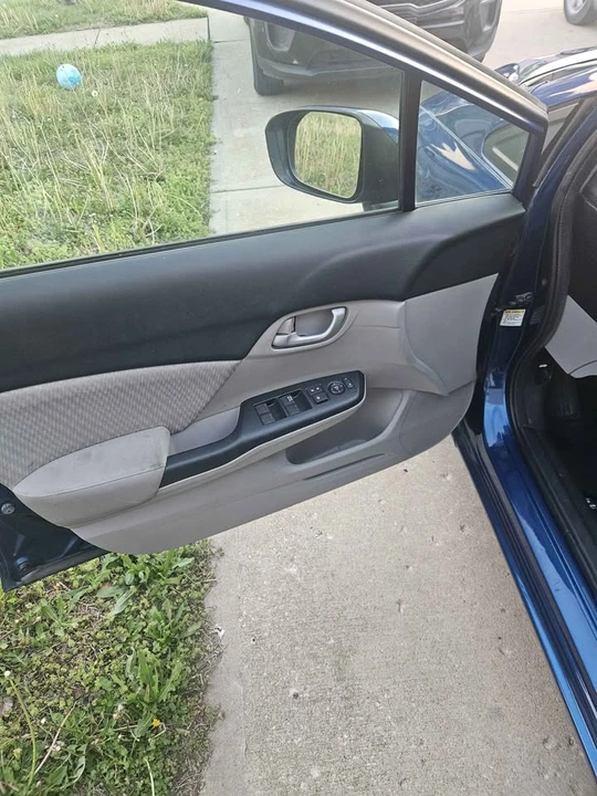 2014 Honda Civic 9th Gen - Image 4 of 14