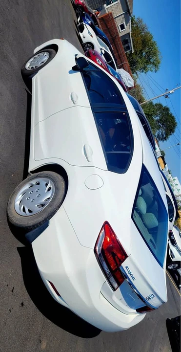 2014 Honda Civic 9th Gen - Image 2 of 17
