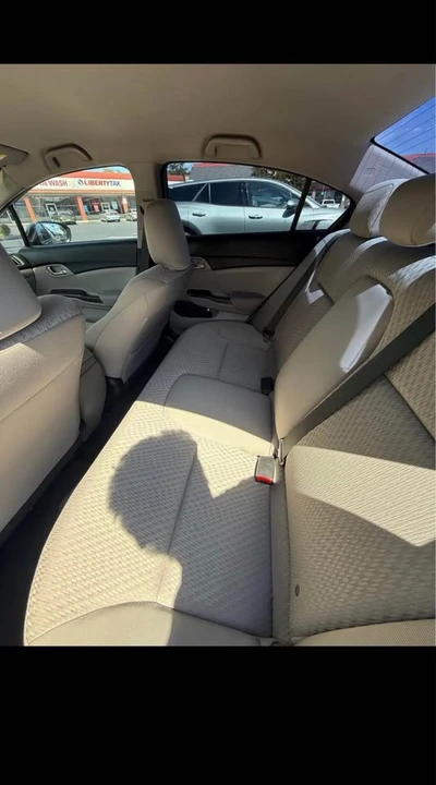 2014 Honda Civic 9th Gen - Image 10 of 16