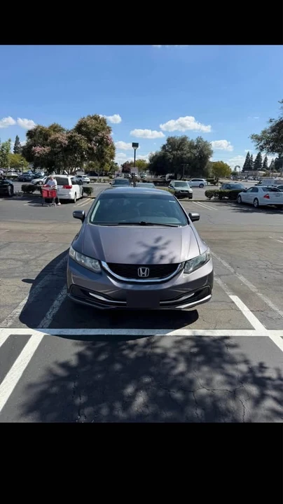 2014 Honda Civic 9th Gen - Image 3 of 16