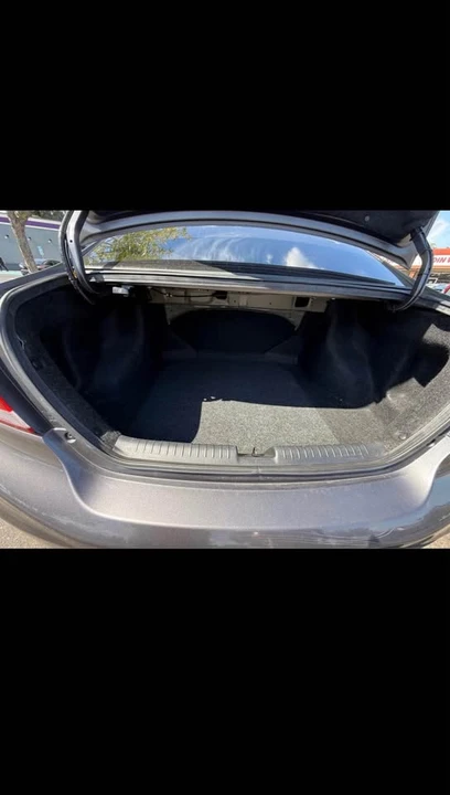 2014 Honda Civic 9th Gen - Image 12 of 16