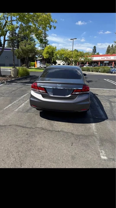 2014 Honda Civic 9th Gen - Image 5 of 16