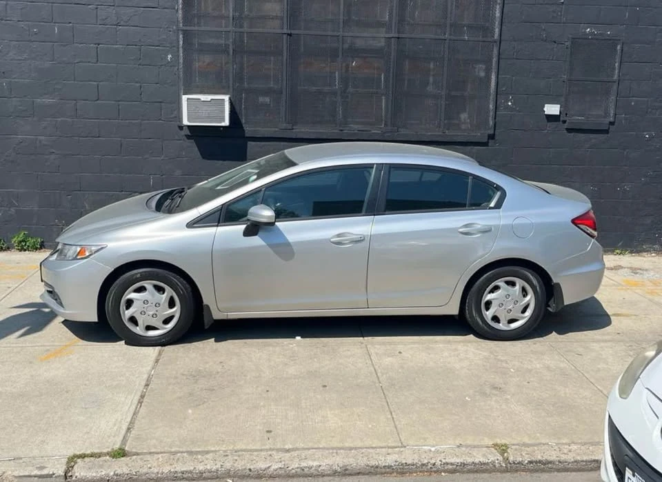 2014 Honda Civic 9th Gen - Image 2 of 17