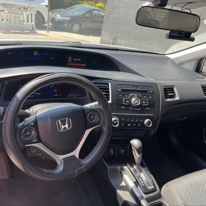 2014 Honda Civic 9th Gen - Image 12 of 17