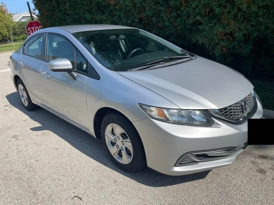 2014 Honda Civic 9th Gen - Image 10 of 12