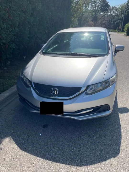 2014 Honda Civic 9th Gen - Image 2 of 12