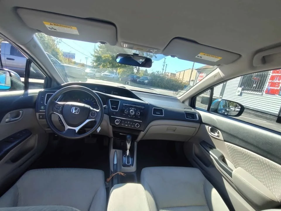 2014 Honda Civic 9th Gen - Image 9 of 15