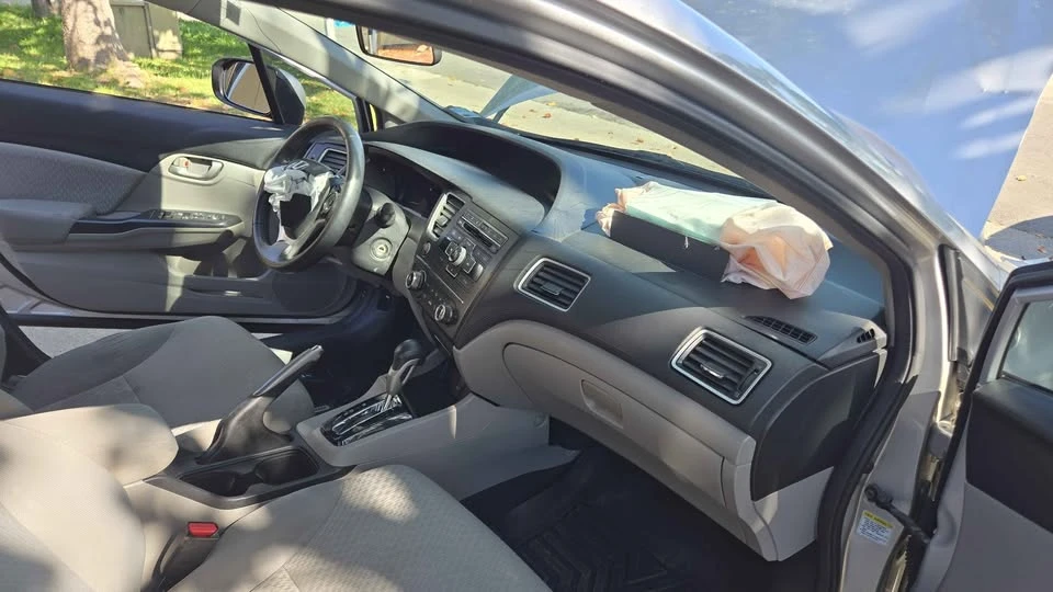 2014 Honda Civic 9th Gen - Image 14 of 19