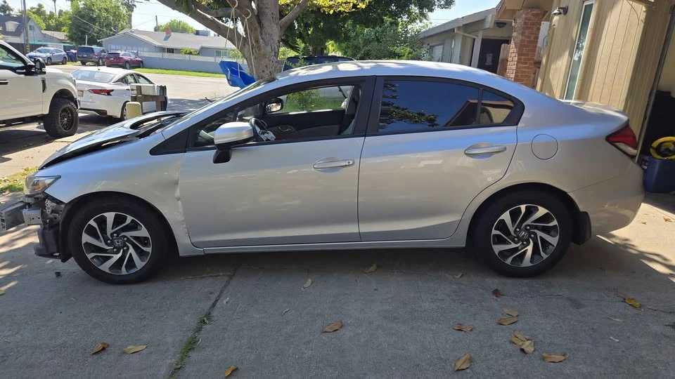 2014 Honda Civic 9th Gen - Image 8 of 19