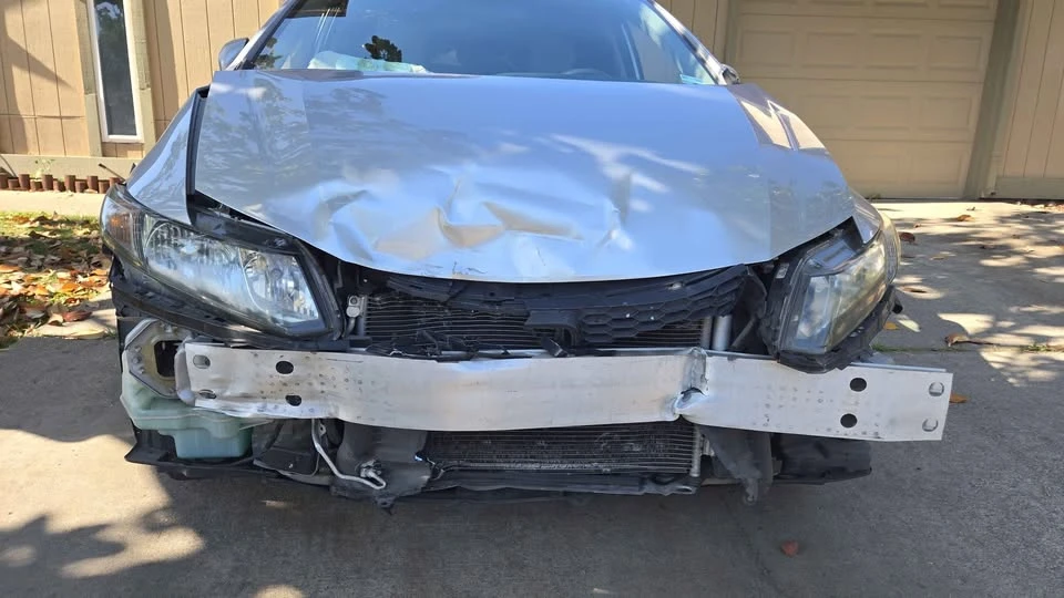 2014 Honda Civic 9th Gen - Image 2 of 19